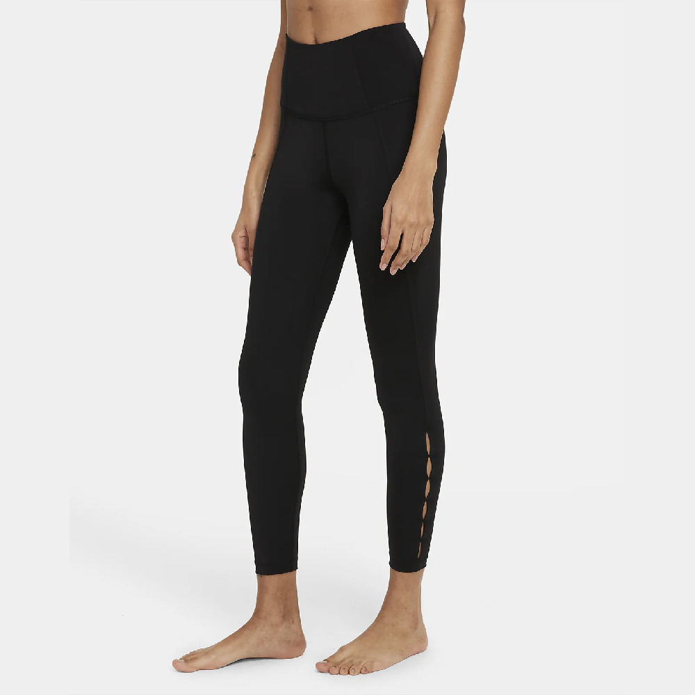 Pantaloneta Dama Nike Yoga Dri-Fit – BLACK FRIDAY 4X3 solo en TS FACTORY