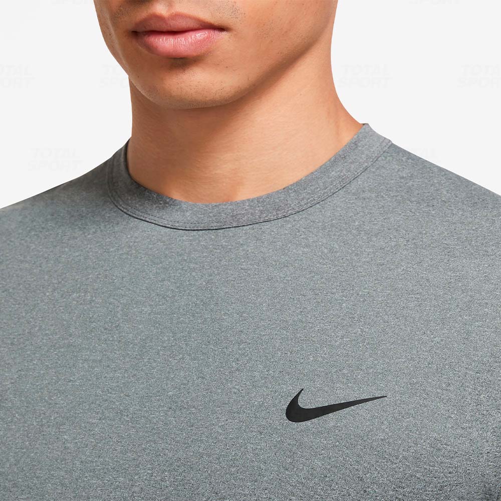 Polo Varon Nike Dri-FIT UV Hyverse (DV9839-097) - Imagen 3