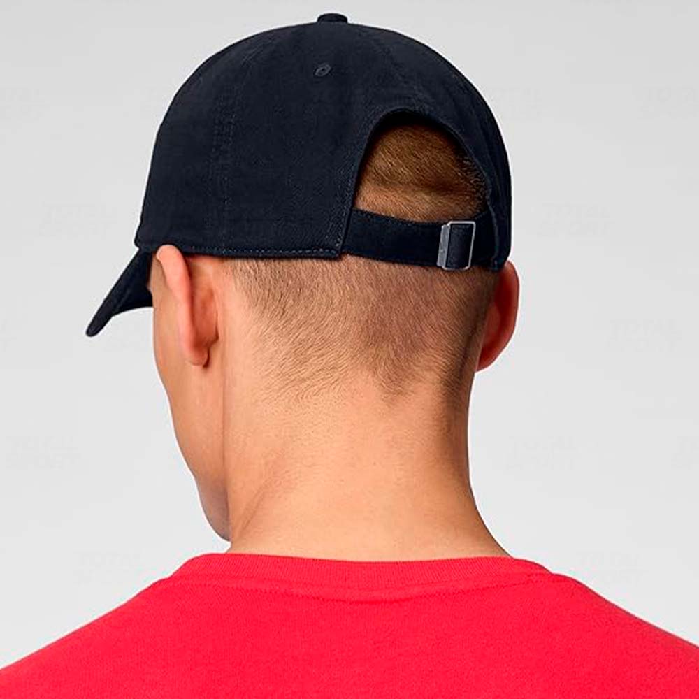 Gorro Nike Club (FB5368-011) - Imagen 4