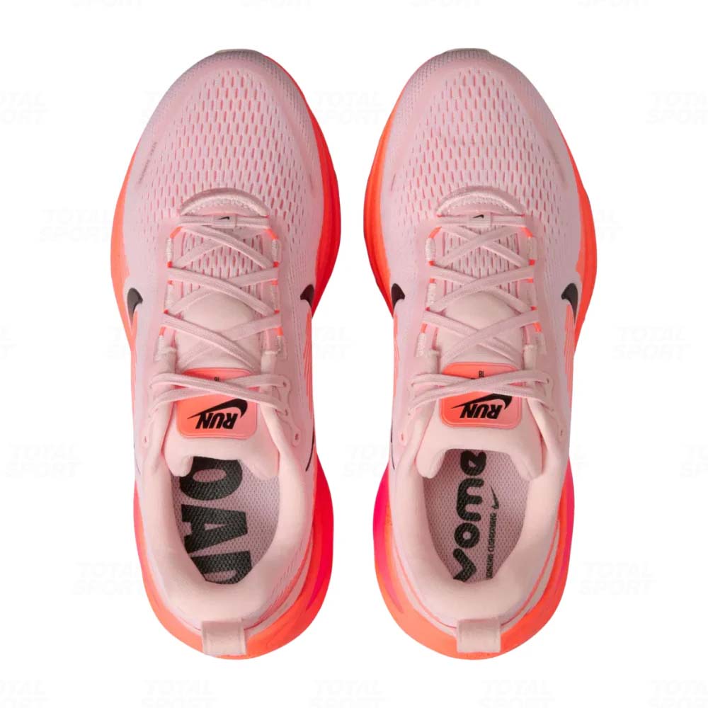 Nike Dama Vomero 18 Echo Pink (HM6804-600) PROMO FIESTAS DE TACNA DEL 1 AL 31 DE AGOSTO - Imagen 4