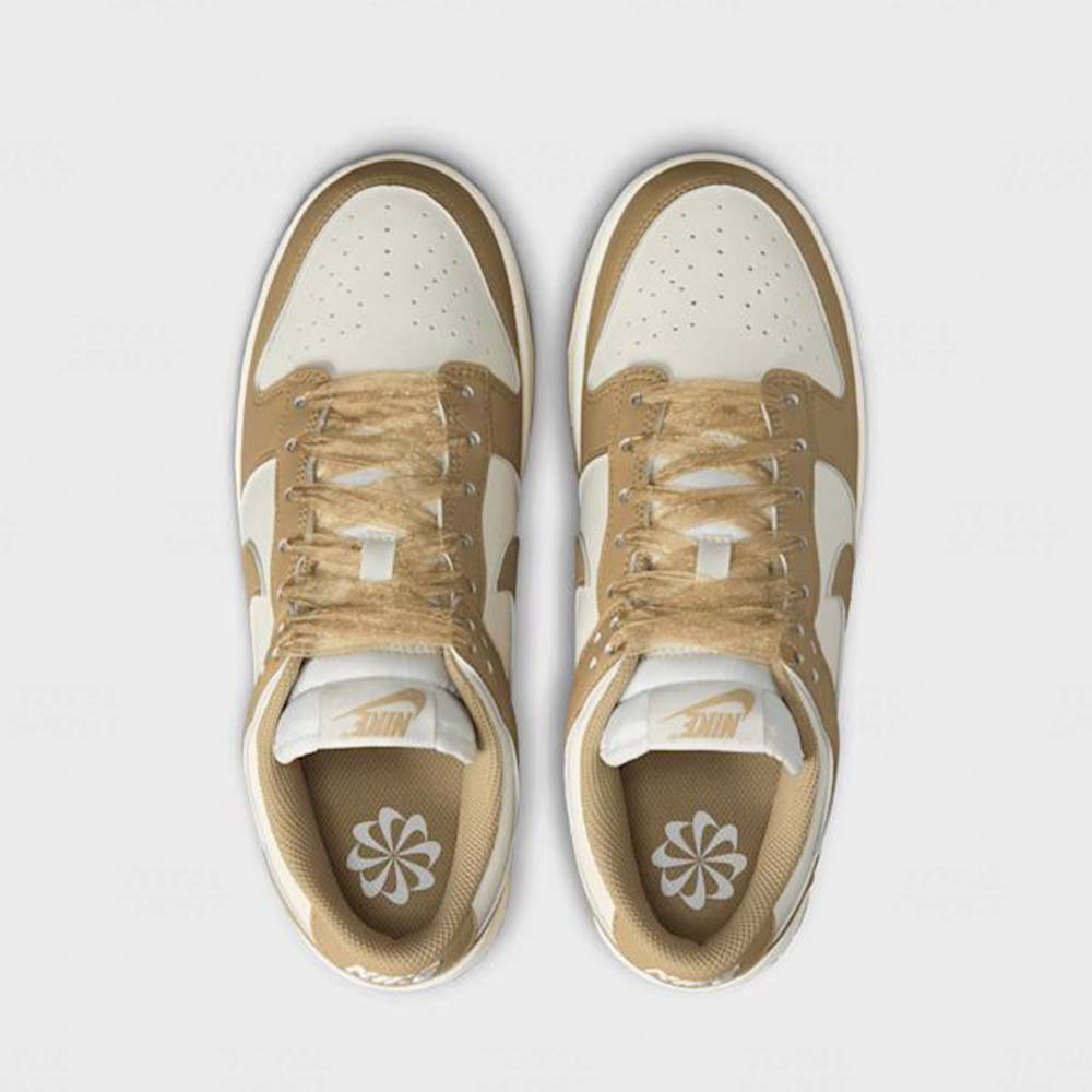 Nike Dama Dunk Low Next NatureSail Parachute Beige (IB7311-101) - Imagen 4