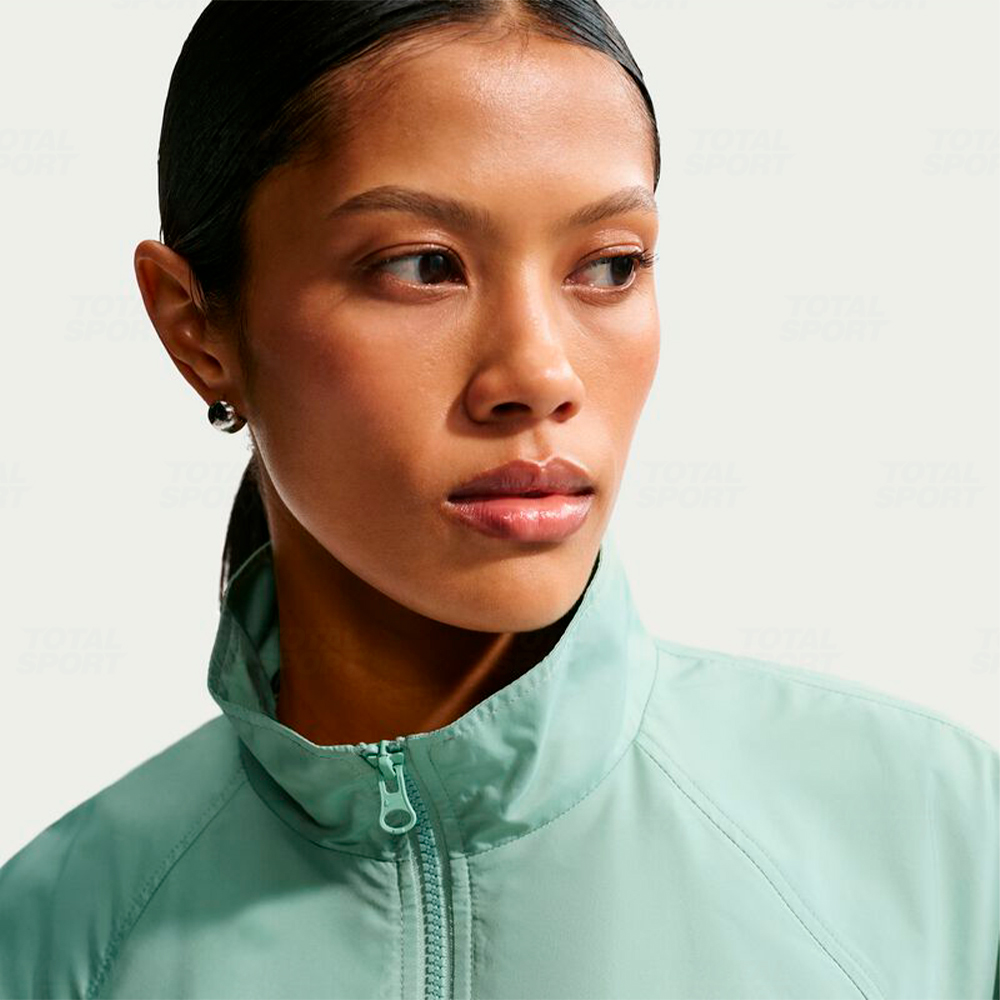 Casaca Dama Nike Sportswear Oversized UV Track (IO1473-006) - Imagen 2